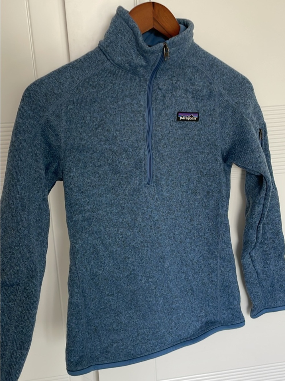 Patagonia Heathered Blue Quarter-Zip Fleece Pullover